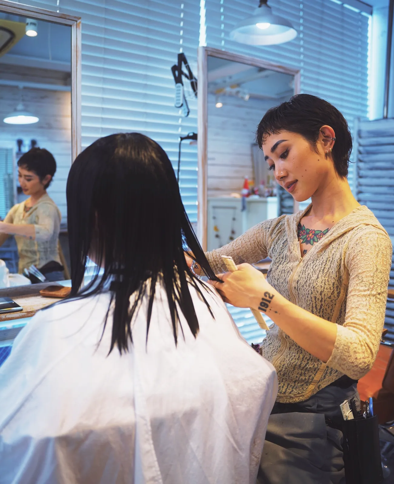 vicca salon stylists in Tokyo